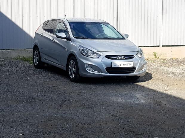 Hyundai Solaris I, 2012 